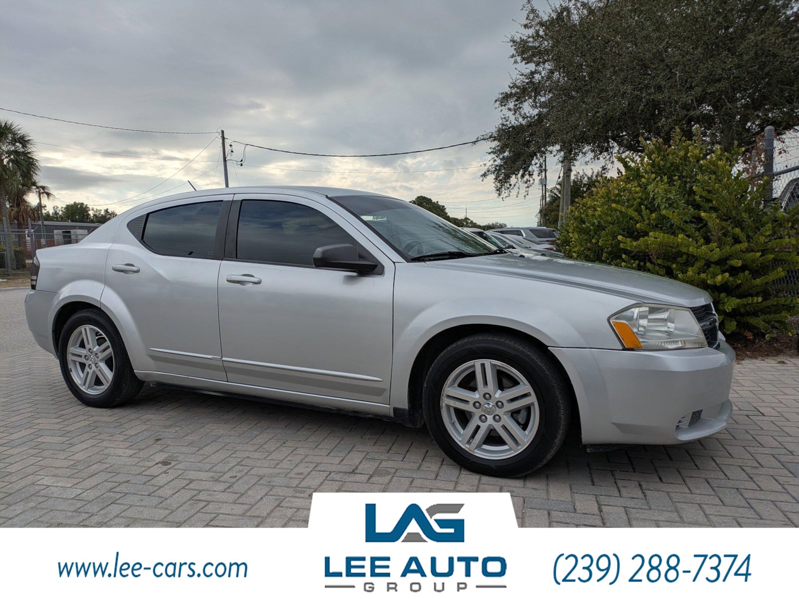 2008 Dodge Avenger SXT's photo