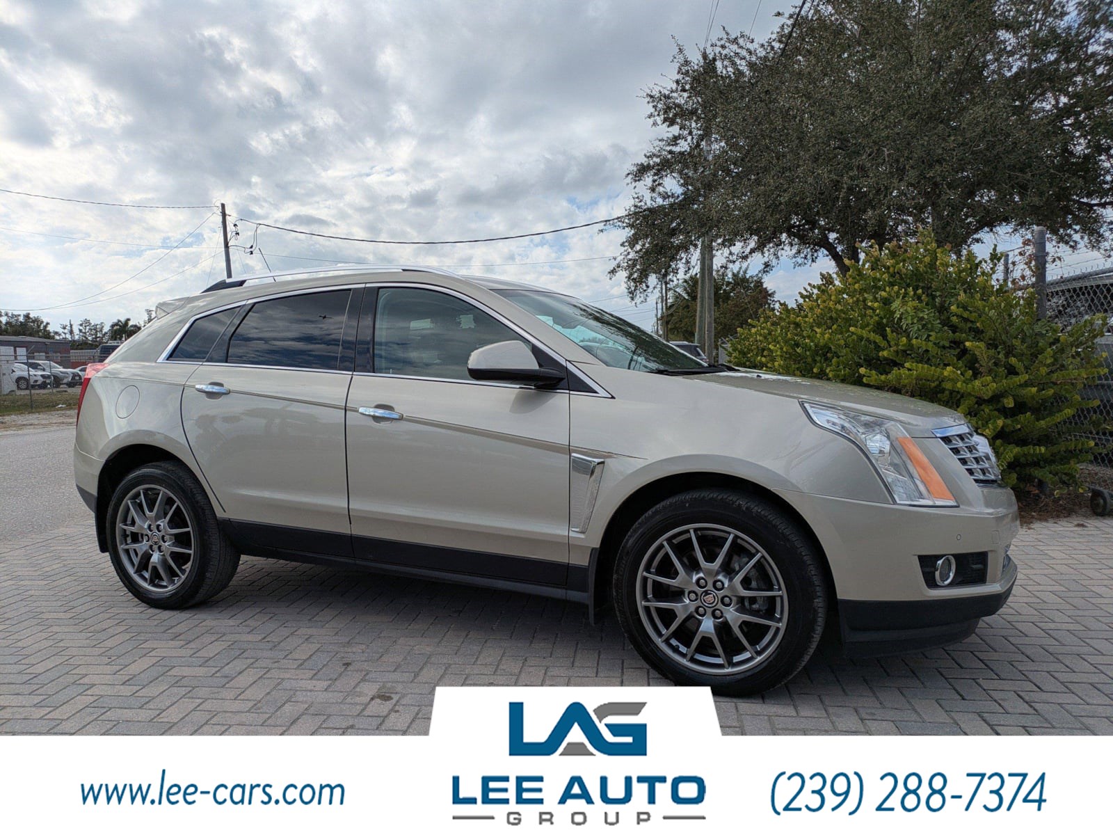 2016 Cadillac SRX Performance Collection's photo