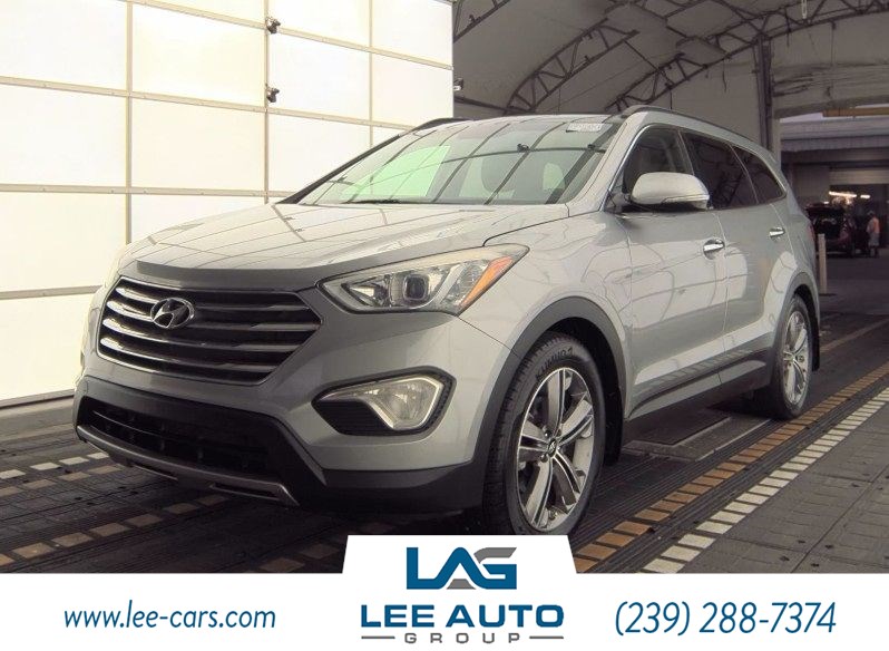2016 Hyundai Santa Fe Limited's photo