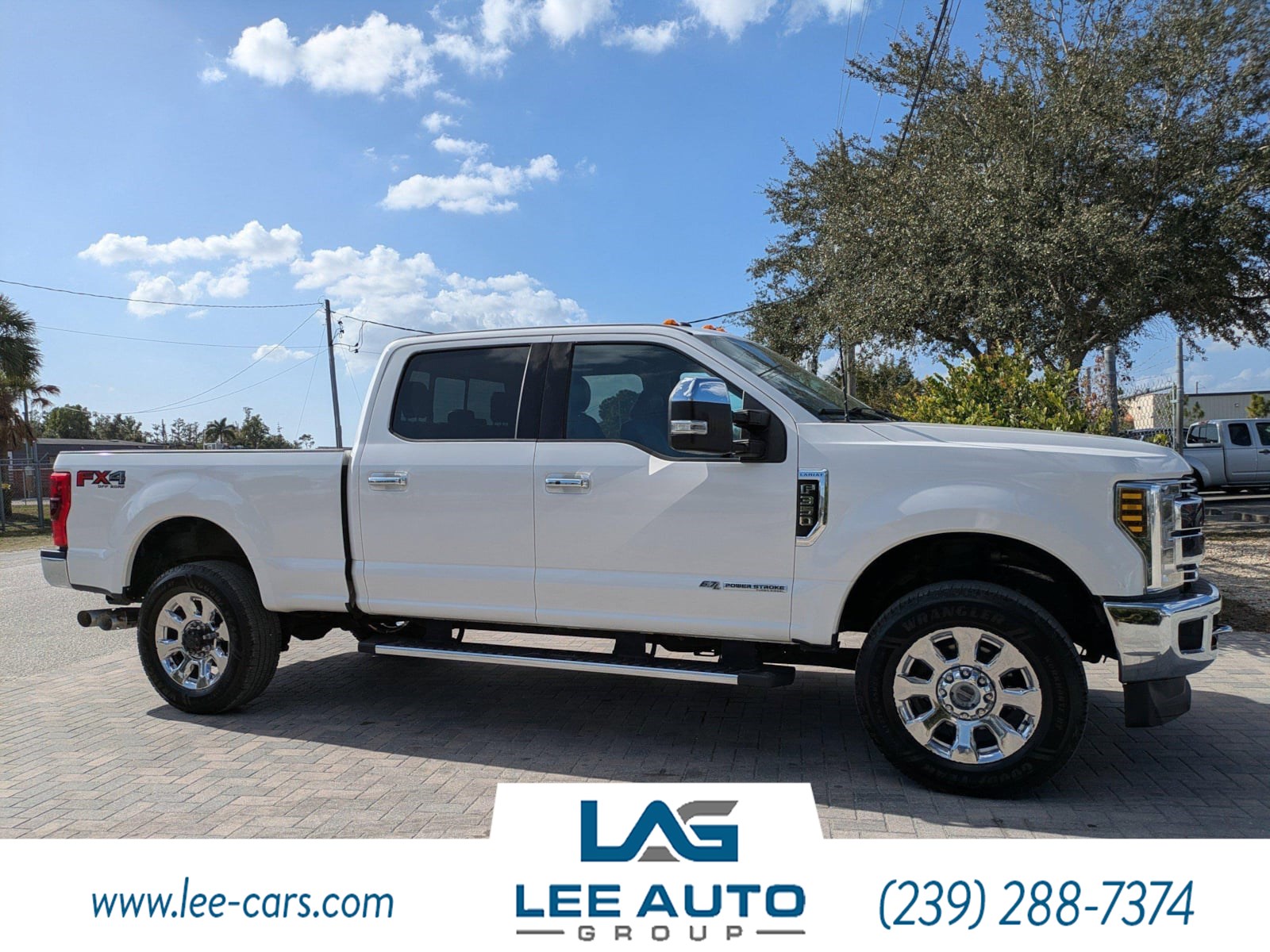2018 Ford F-350 Super Duty Lariat's photo