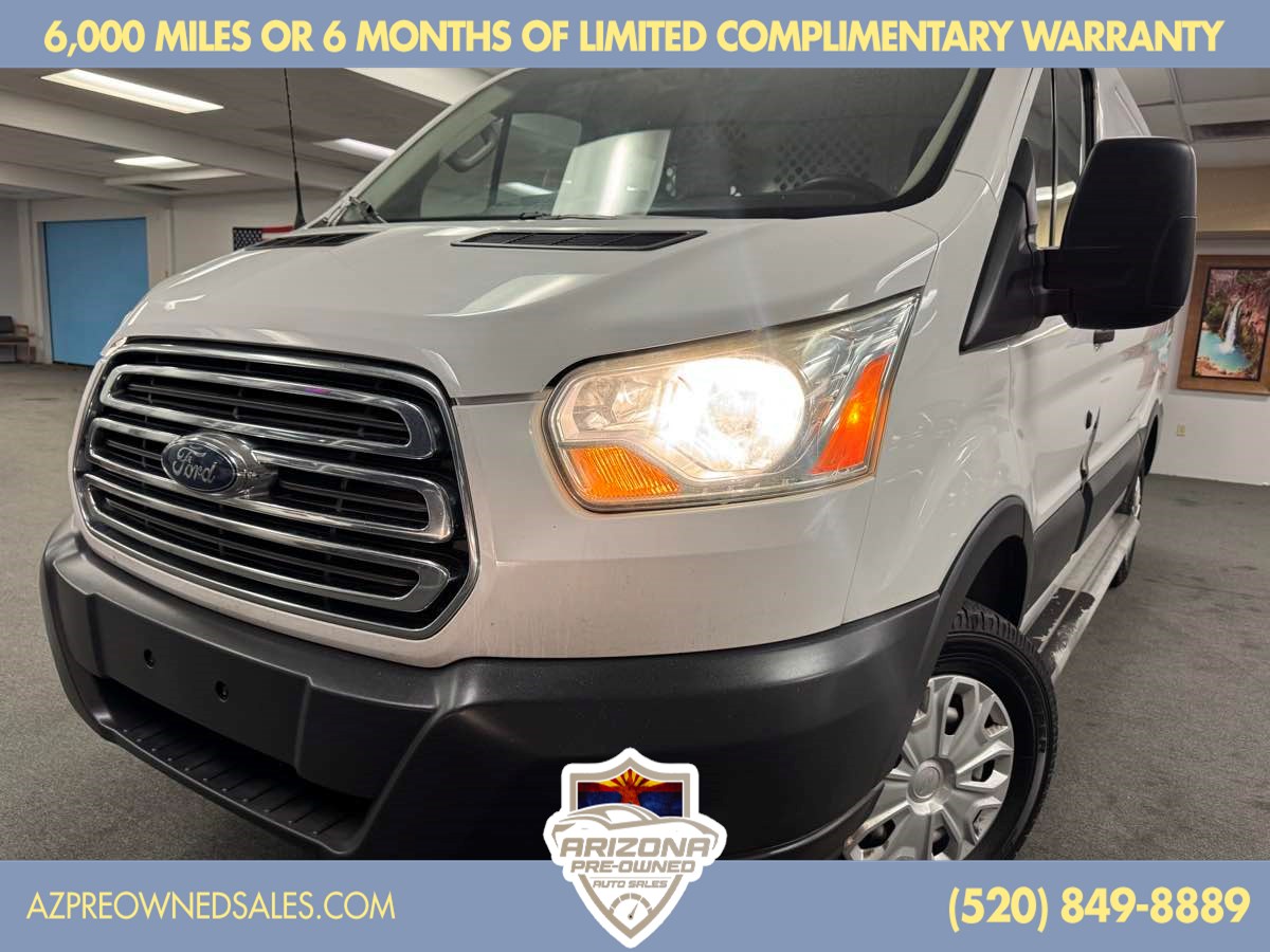 2016 Ford Transit Base's photo