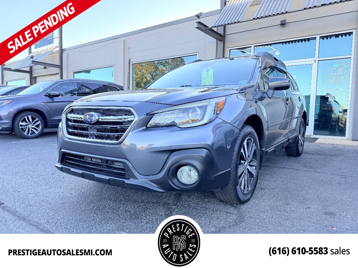 2018 Subaru Outback Limited's photo
