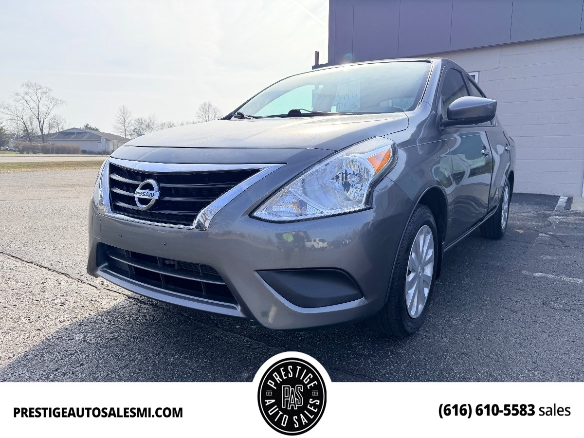 2016 Nissan Versa Sedan SV