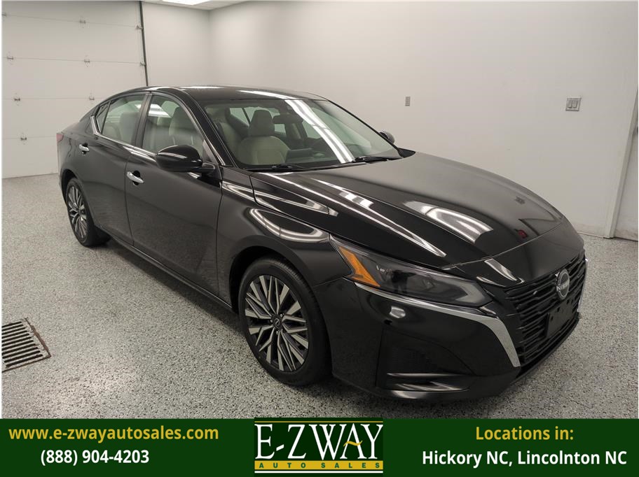 2023 Nissan Altima SV