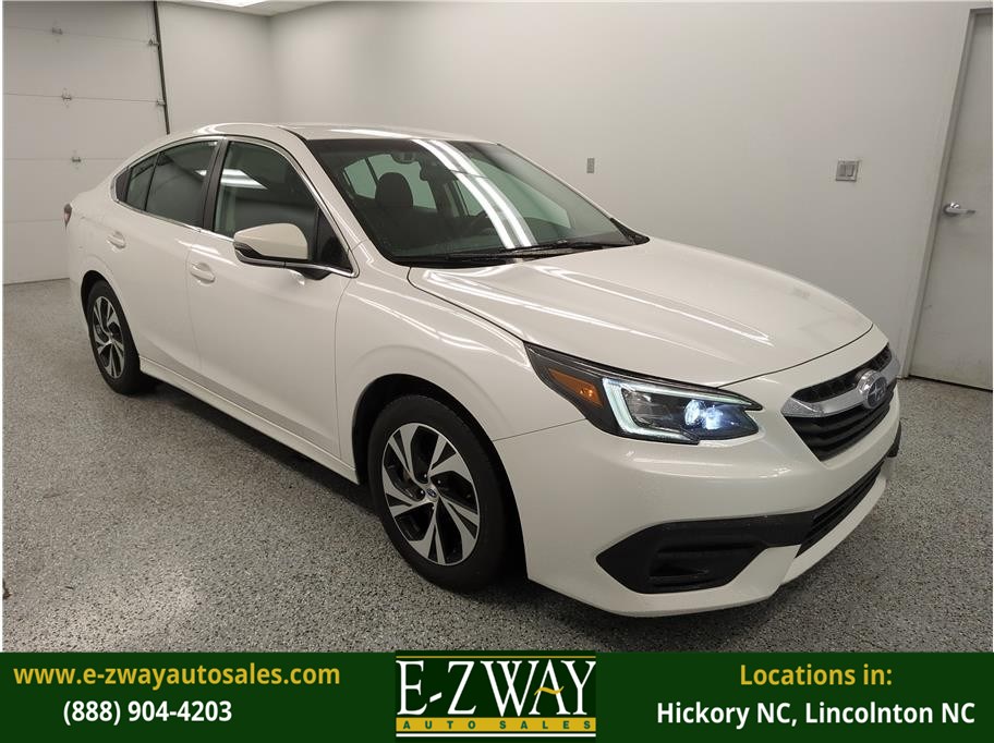 2022 Subaru Legacy Premium's photo