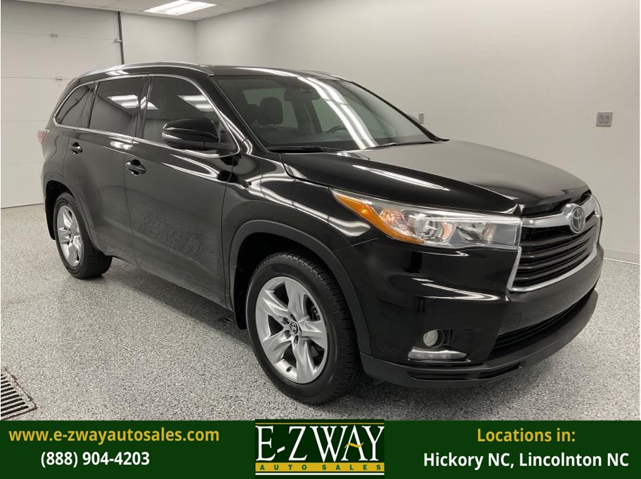 2016 Toyota Highlander Limited Platinum's photo