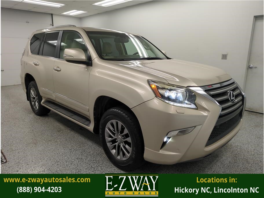 2015 Lexus GX Luxury's photo