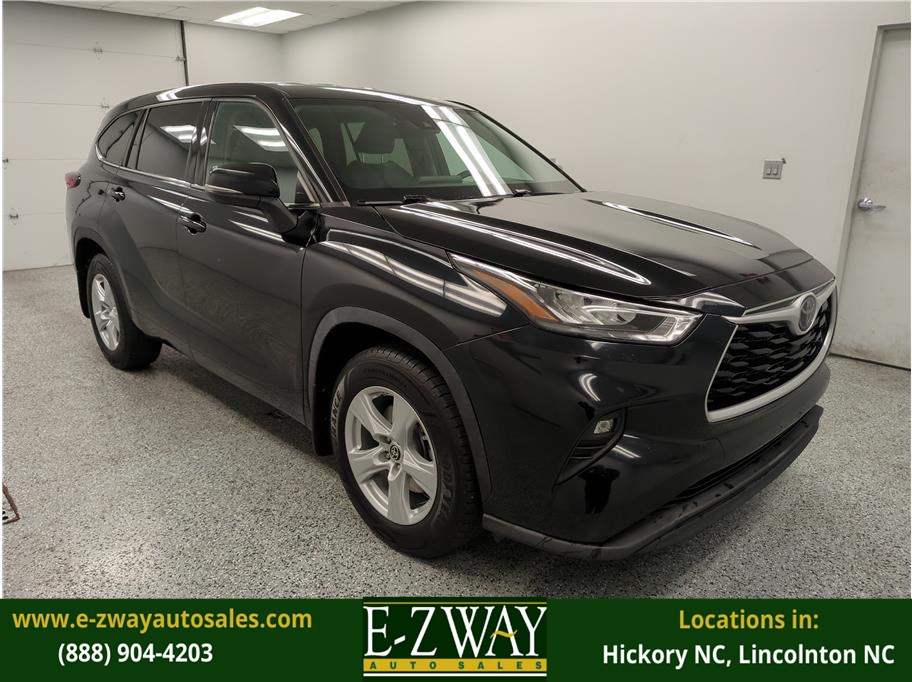 2020 Toyota Highlander LE