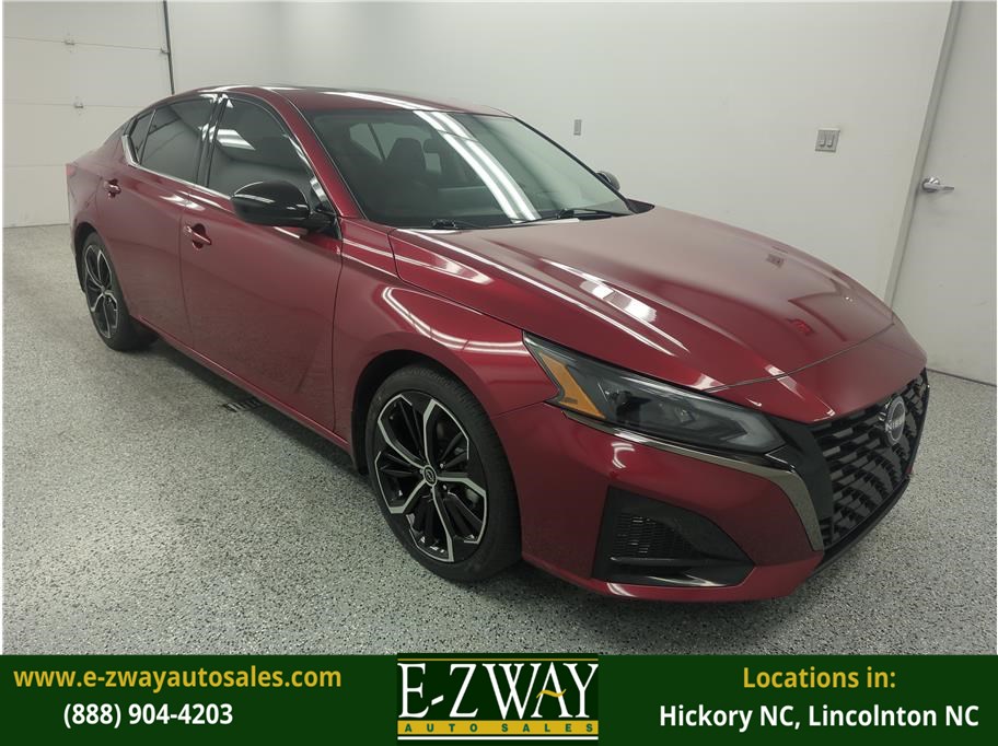 2024 Nissan Altima SR