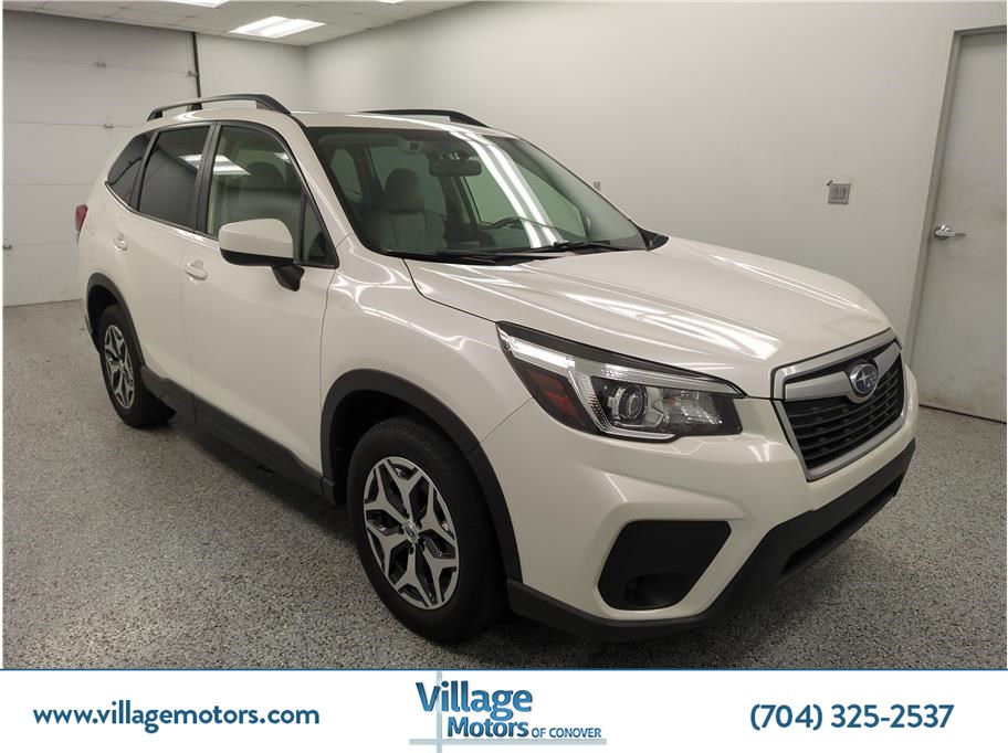 2020 Subaru Forester Premium's photo