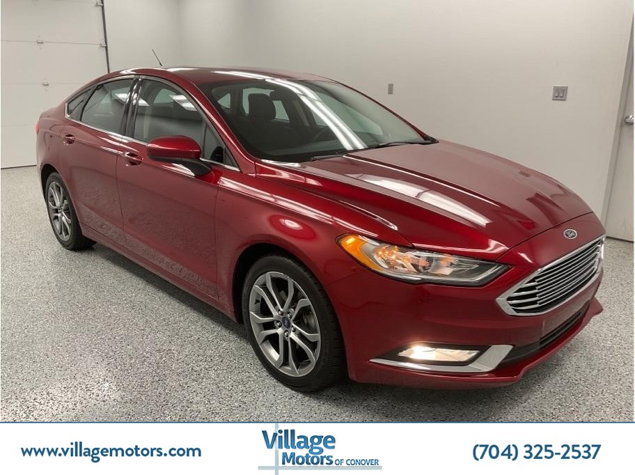 2017 Ford Fusion S's photo