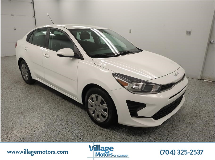 2023 Kia Rio LX's photo