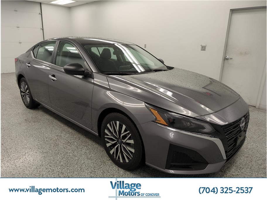 2024 Nissan Altima SV