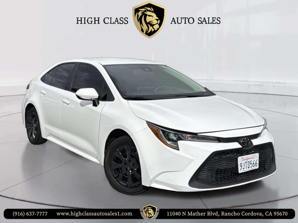 2021 Toyota Corolla LE's photo