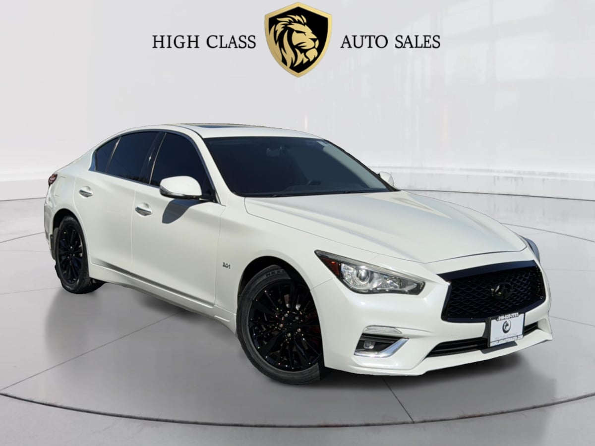 2018 INFINITI Q50 LUXE