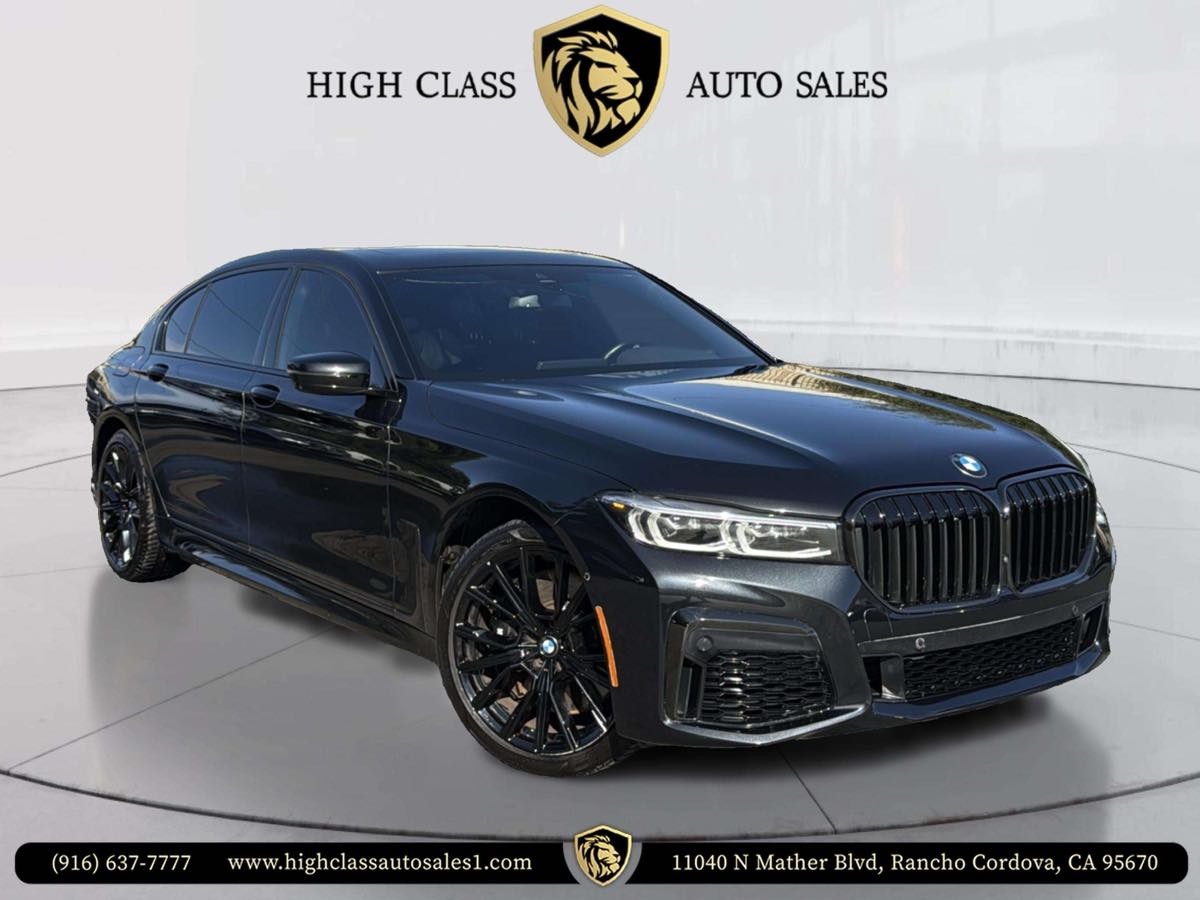 2022 BMW 7 Series 740i's photo