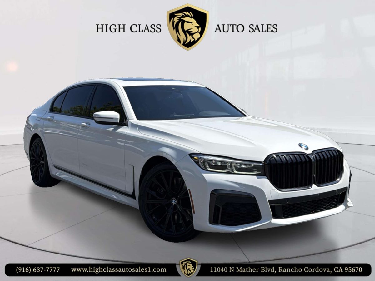 2022 BMW 7 Series 740i's photo