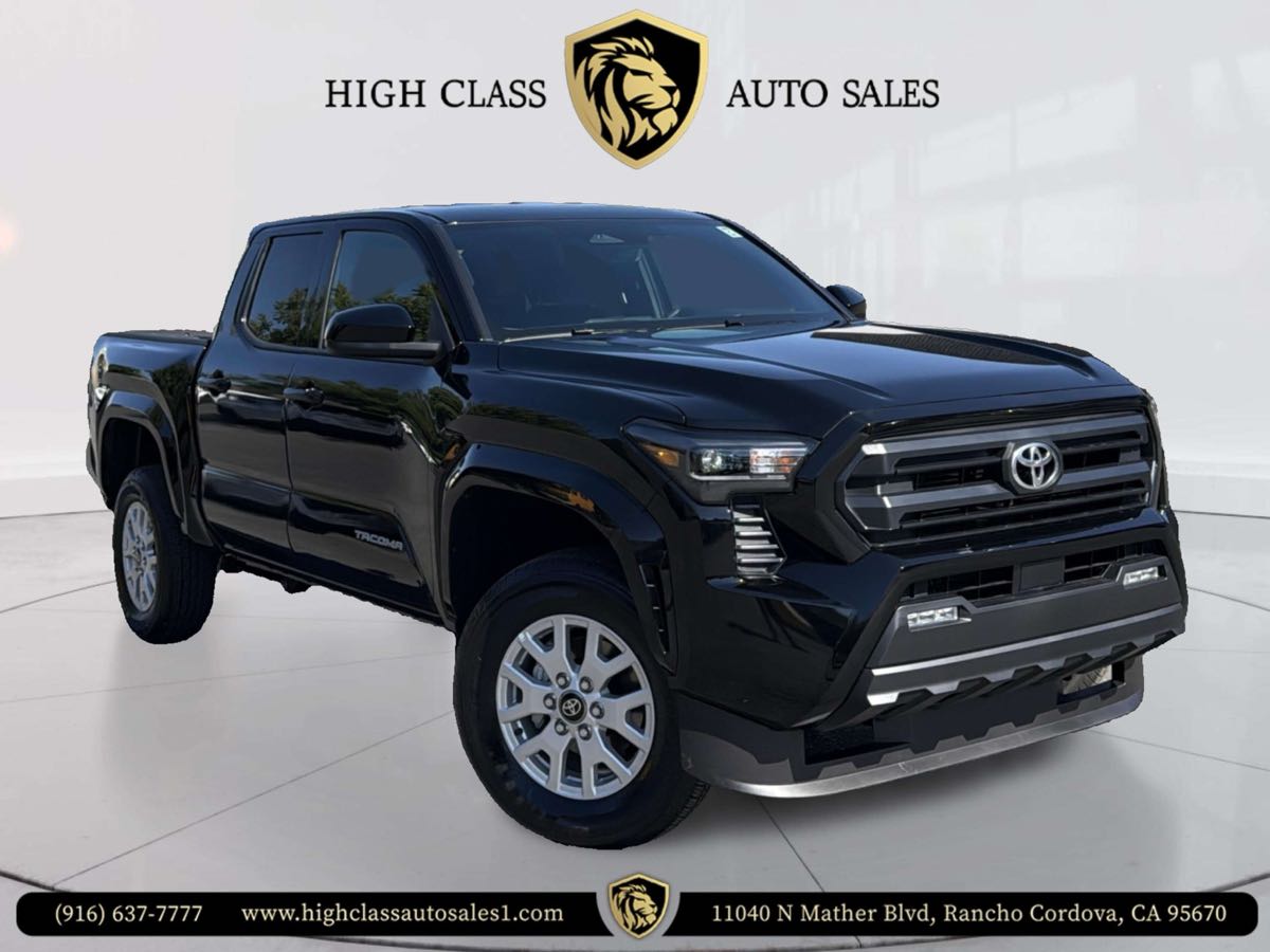 2025 Toyota Tacoma SR5's photo