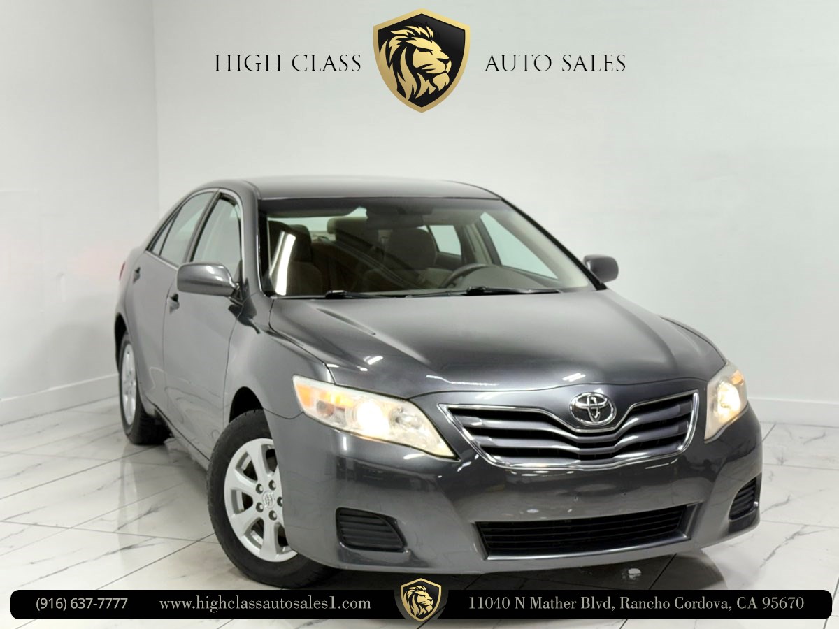 2011 Toyota Camry LE