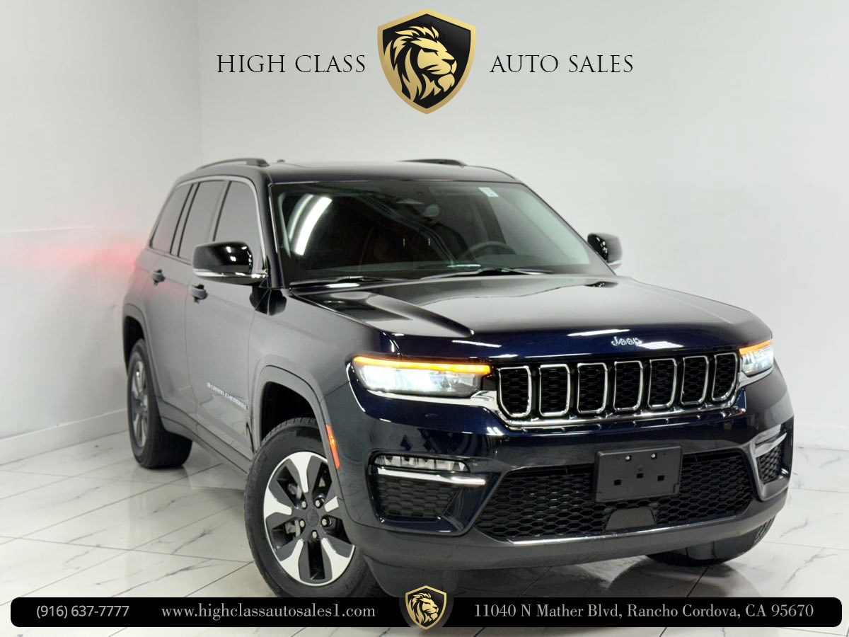 2022 Jeep Grand Cherokee 4xe's photo