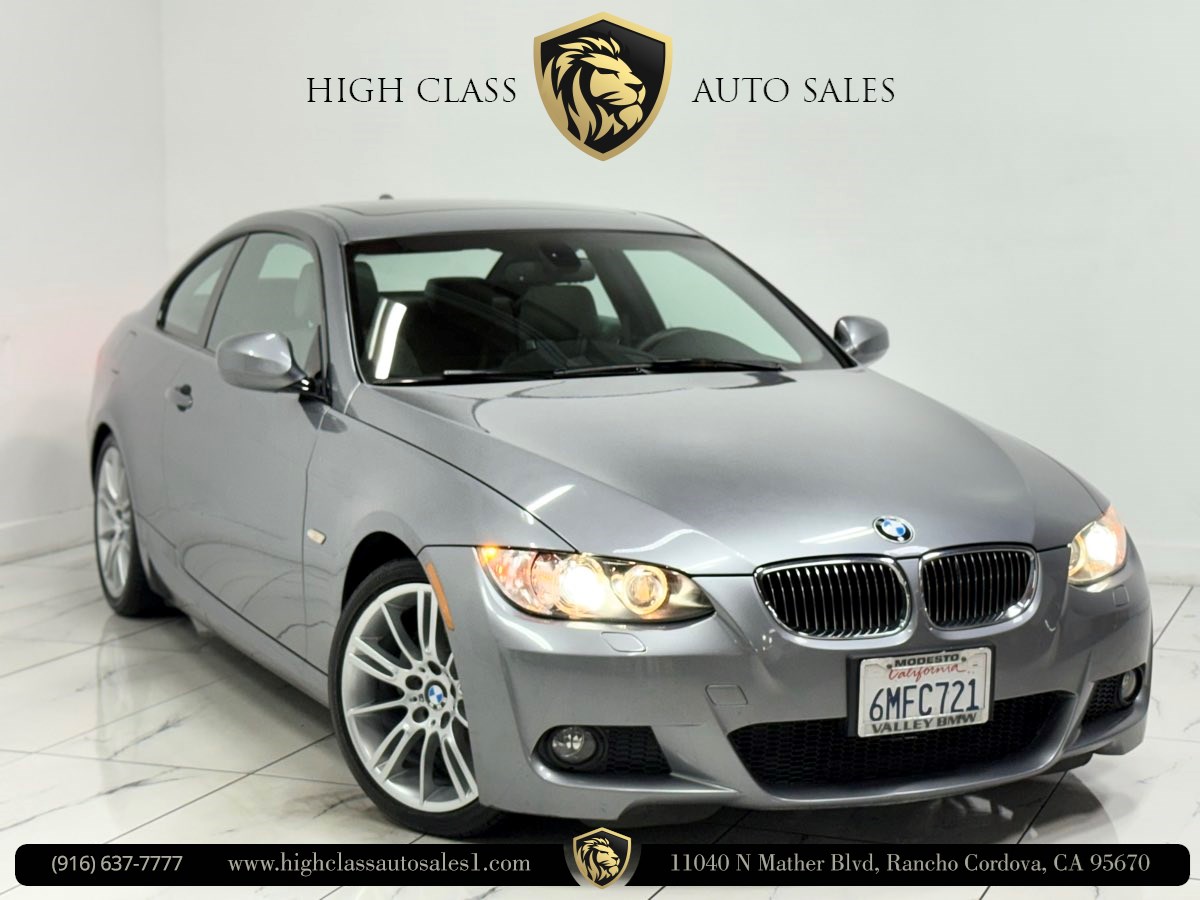 2010 BMW 3 Series 328i's photo
