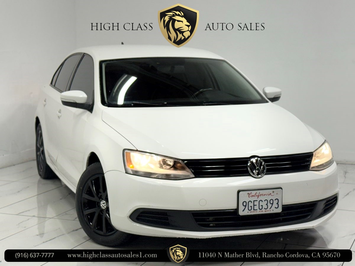 2012 Volkswagen Jetta SE's photo