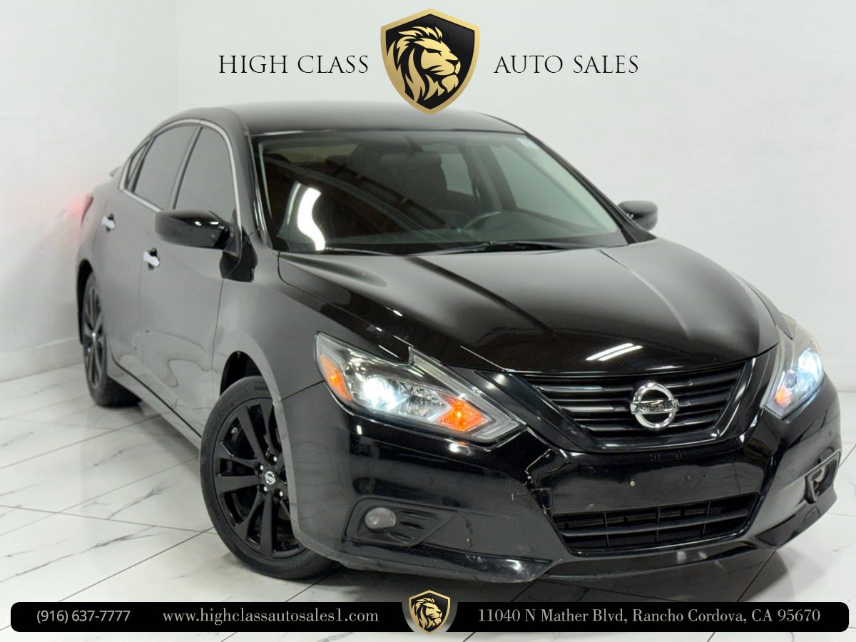 2018 Nissan Altima SR's photo