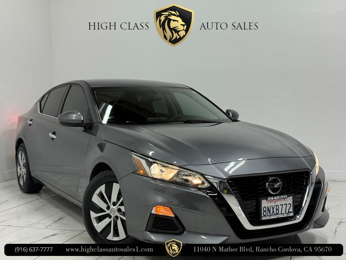 2020 Nissan Altima S's photo