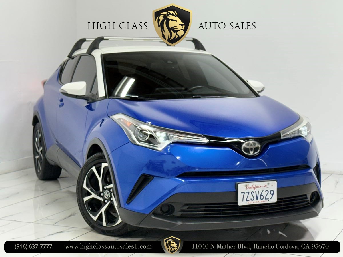 2018 Toyota C-HR XLE's photo