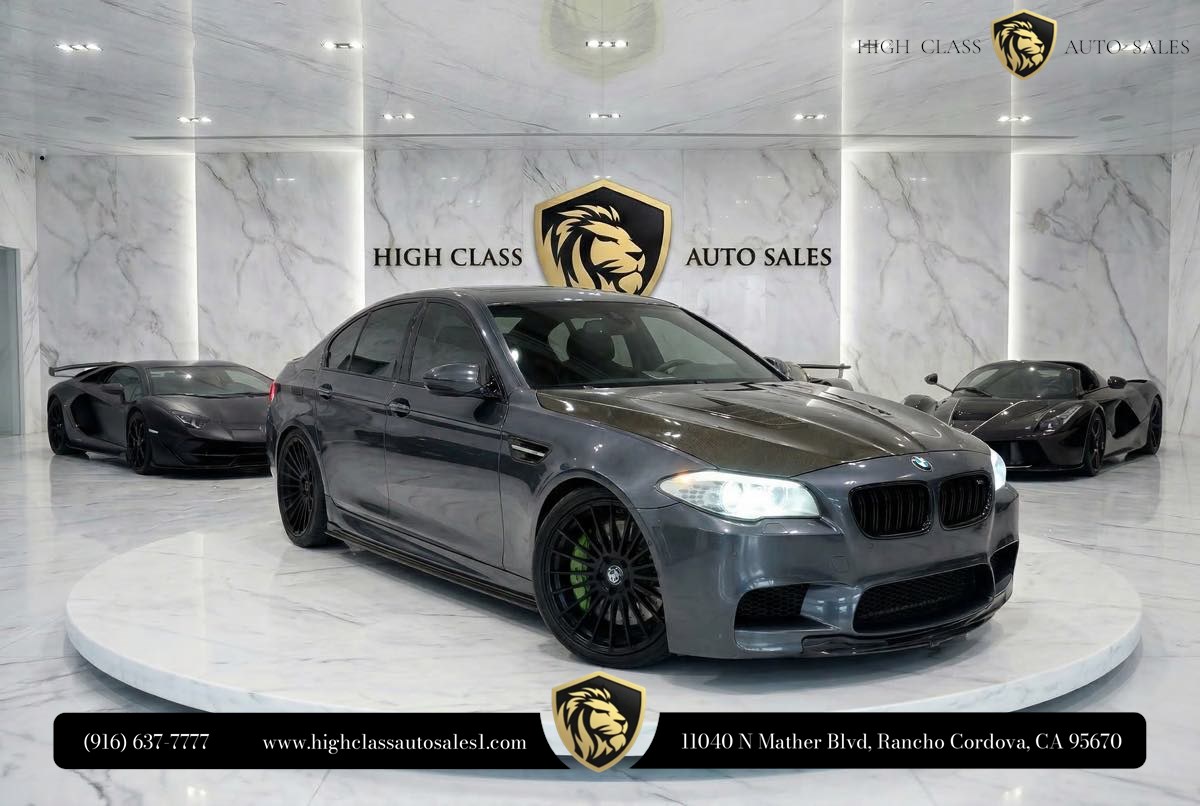 2014 BMW 5 Series M5