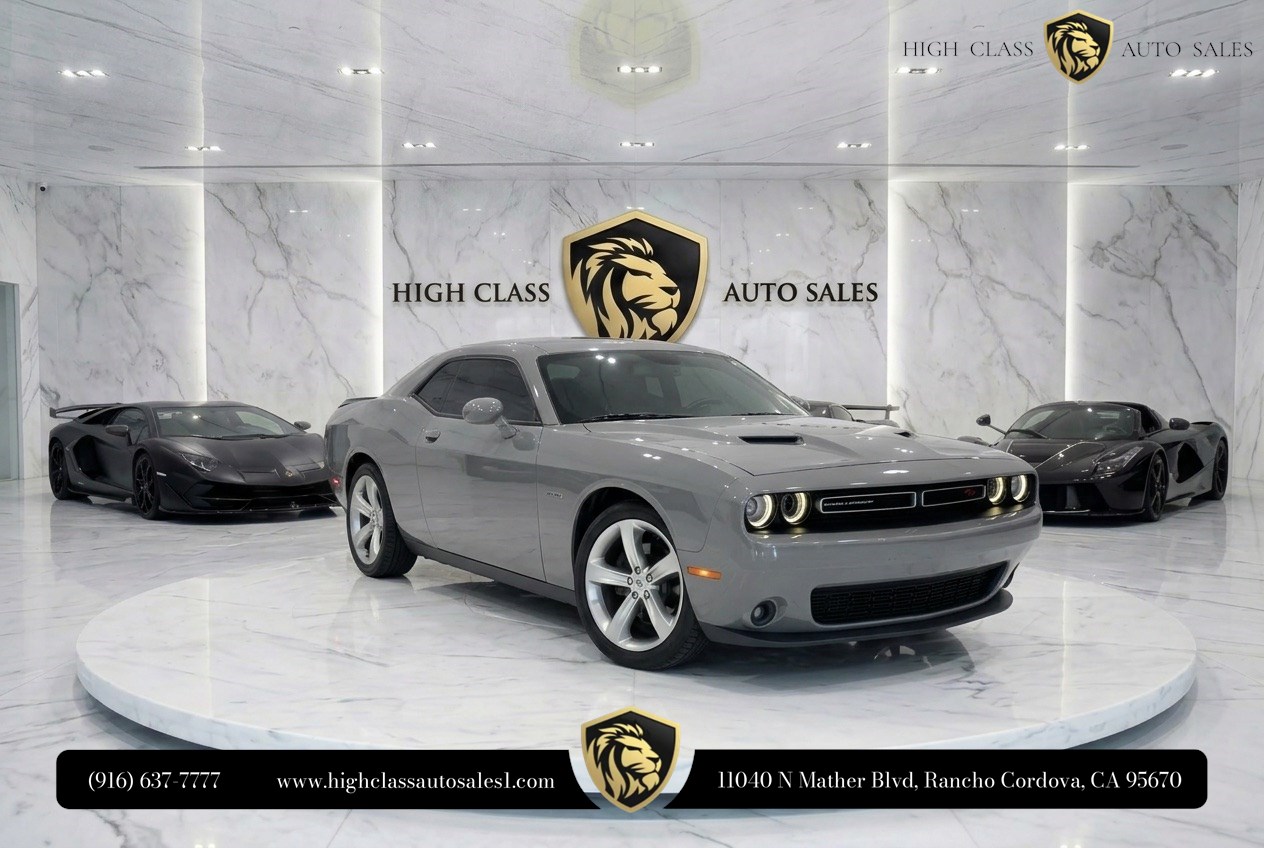 2018 Dodge Challenger R/T's photo