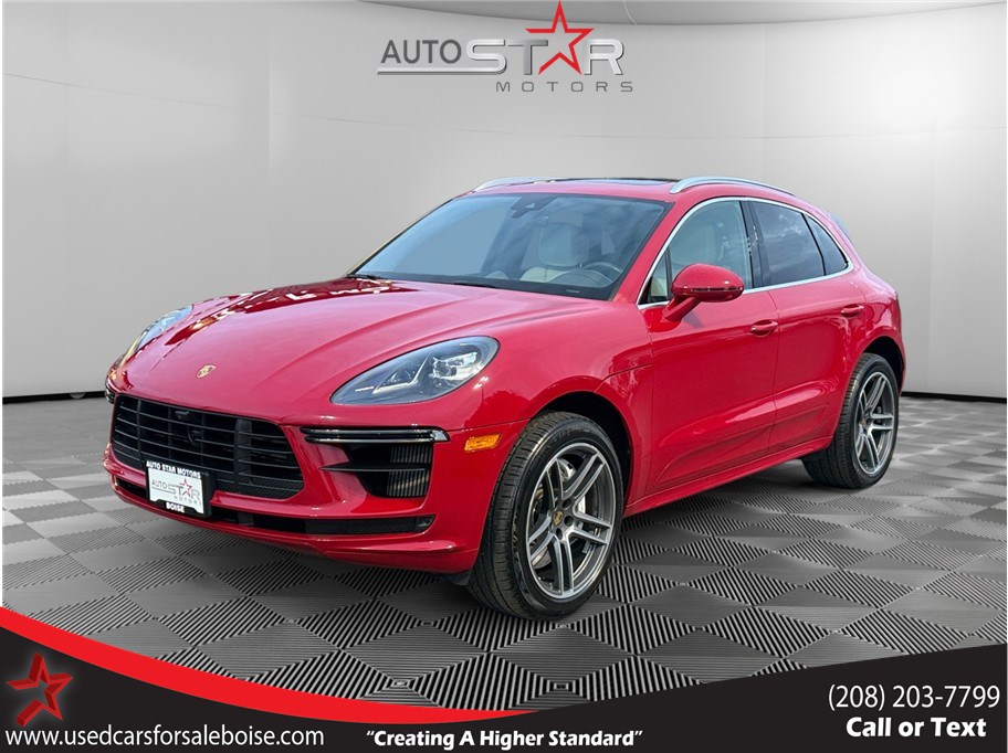 2020 Porsche Macan Turbo's photo