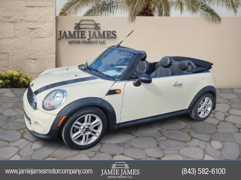 2015 MINI Cooper Base's photo