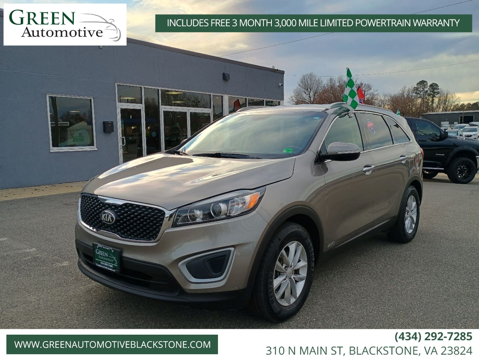 2018 Kia Sorento LX's photo