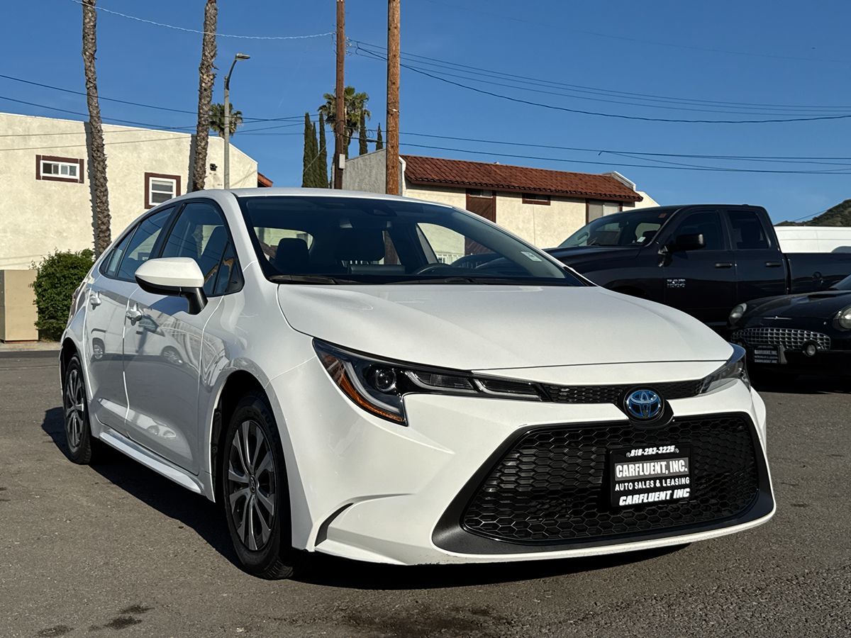 2022 Toyota Corolla LE's photo