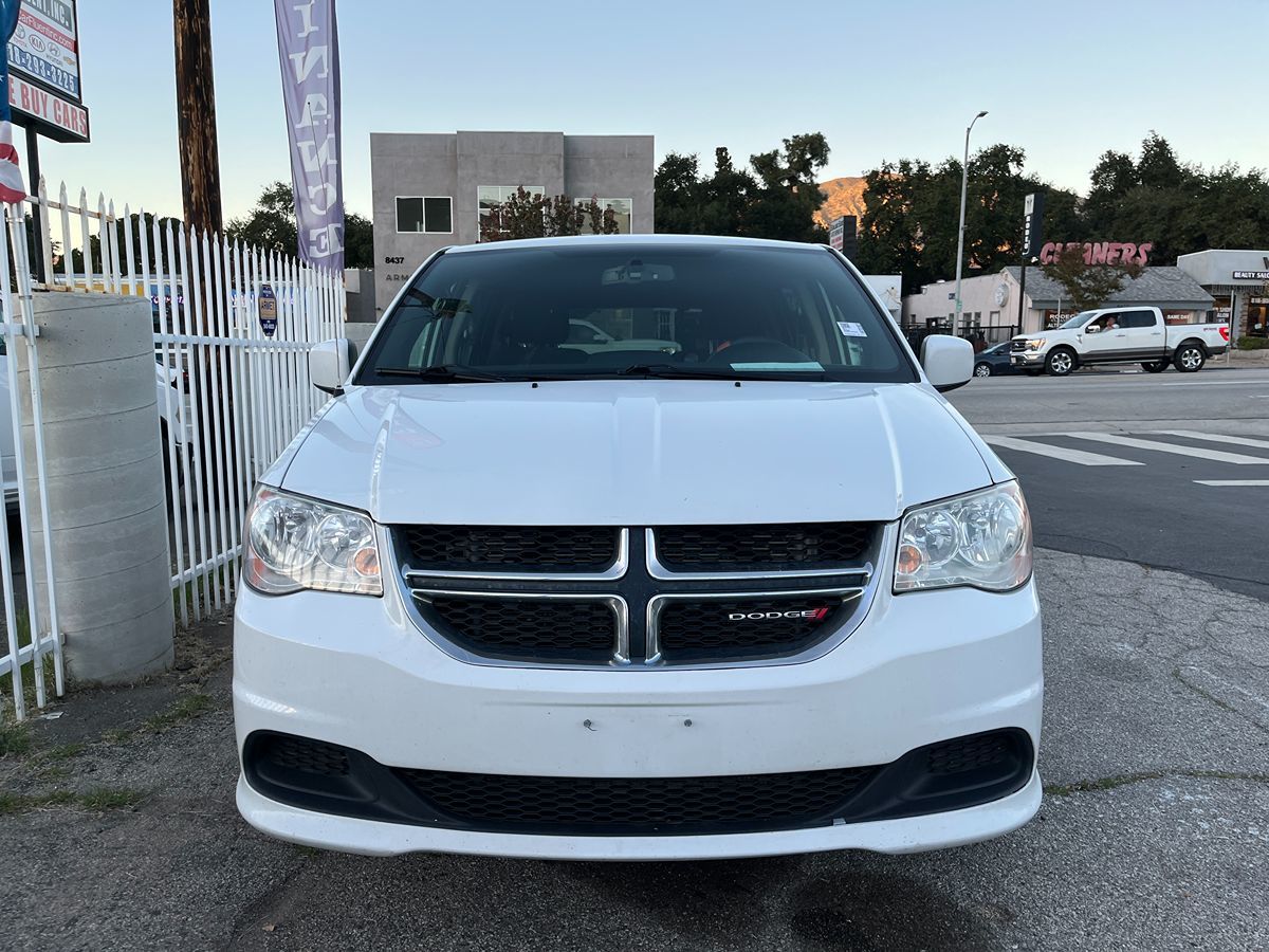 2017 Dodge Grand Caravan SE Plus's photo