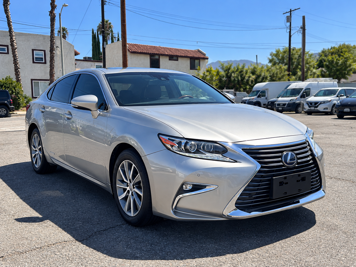 2017 Lexus ES