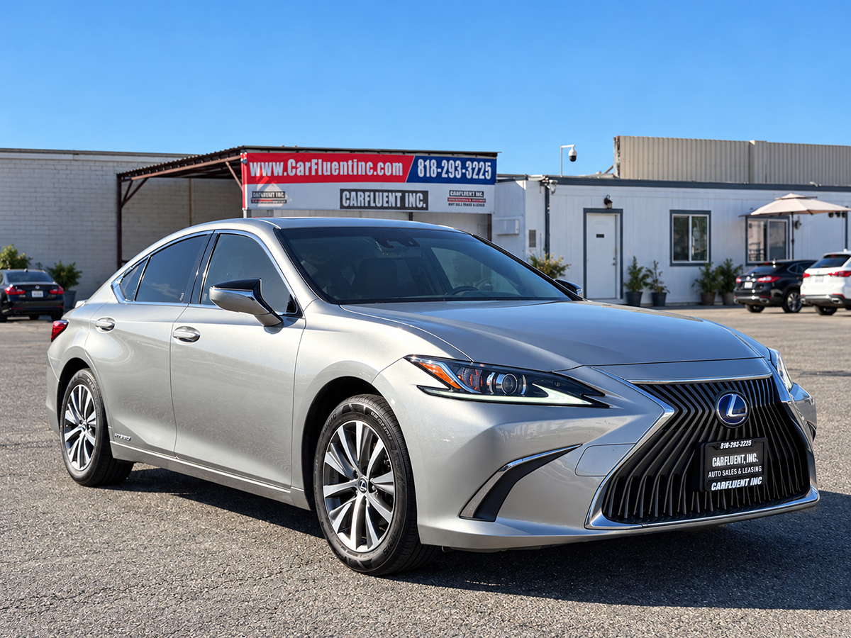 2019 Lexus ES Hybrid