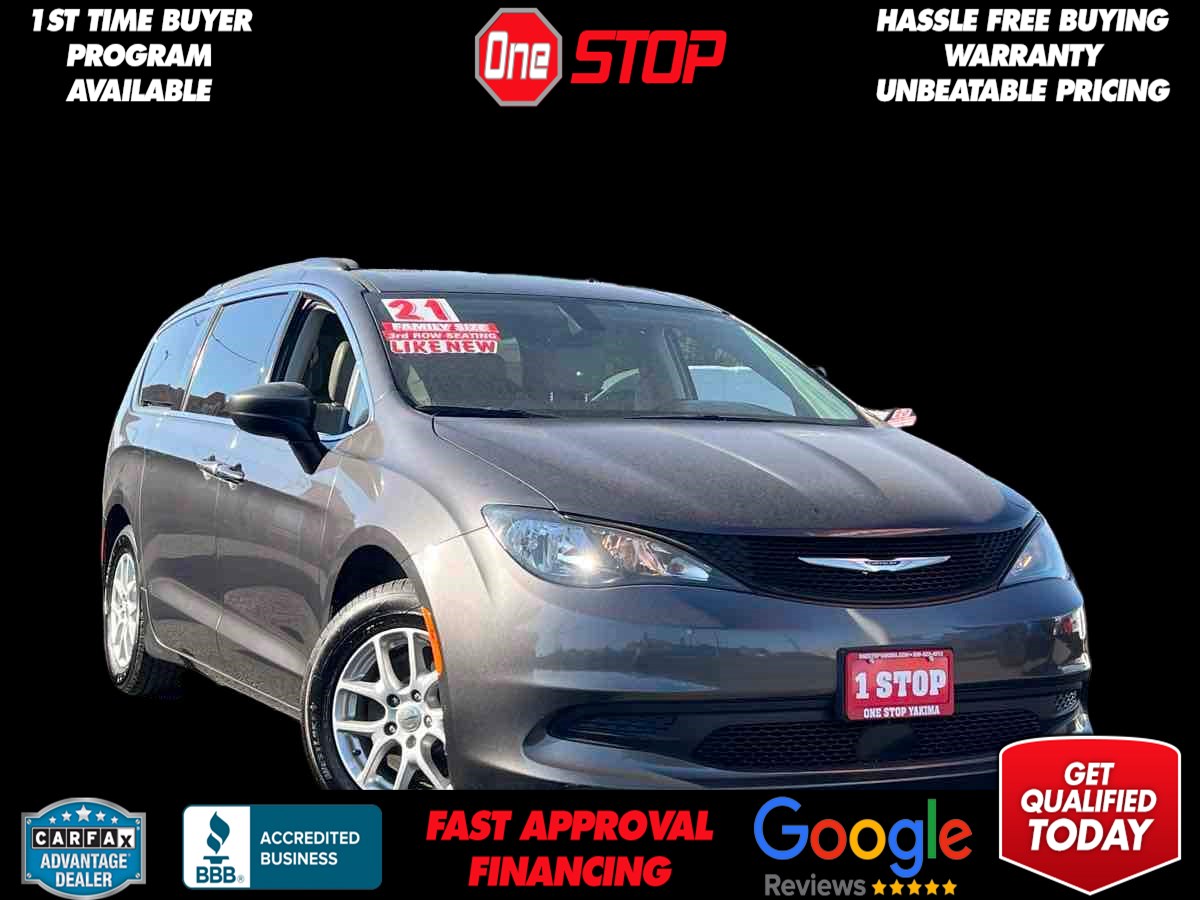 2021 Chrysler Voyager's photo