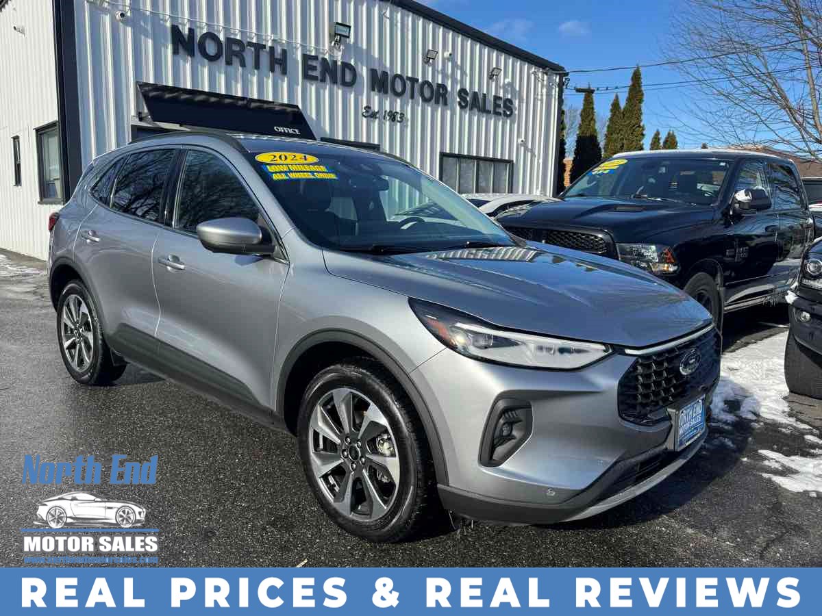 2024 Ford Escape Platinum's photo