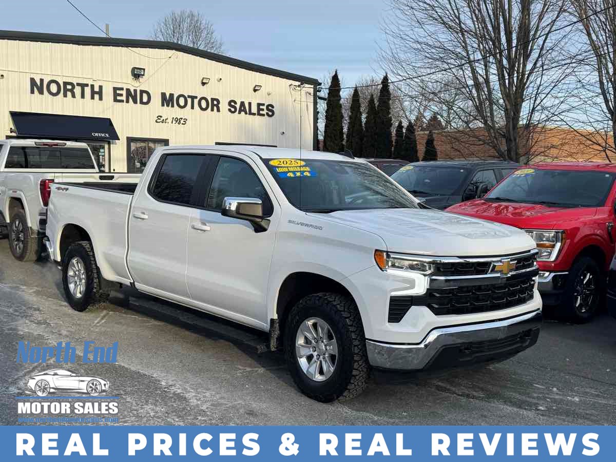 2025 Chevrolet Silverado 1500 LT's photo