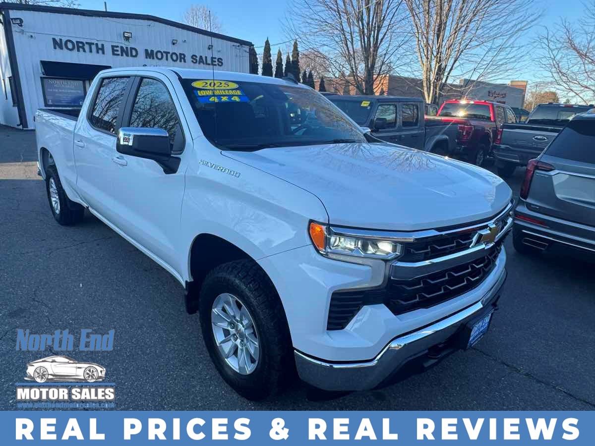 2025 Chevrolet Silverado 1500 LT's photo