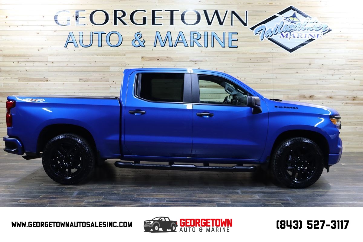 2024 Chevrolet Silverado 1500 Custom's photo