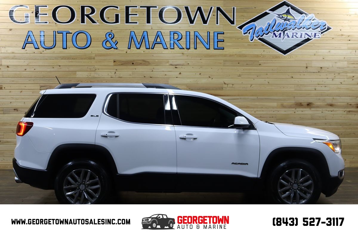 2017 GMC Acadia SLE-2