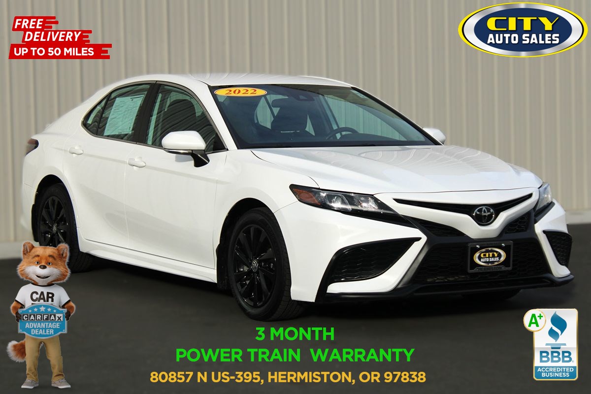 2022 Toyota Camry SE