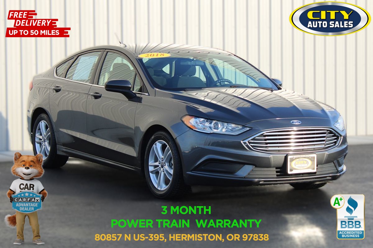 2018 Ford Fusion SE's photo