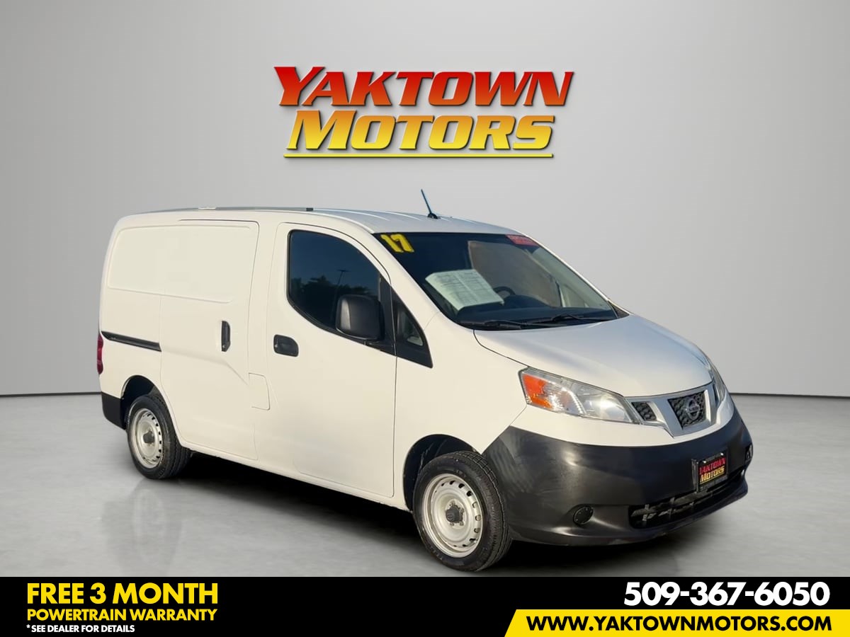2017 Nissan NV200 S