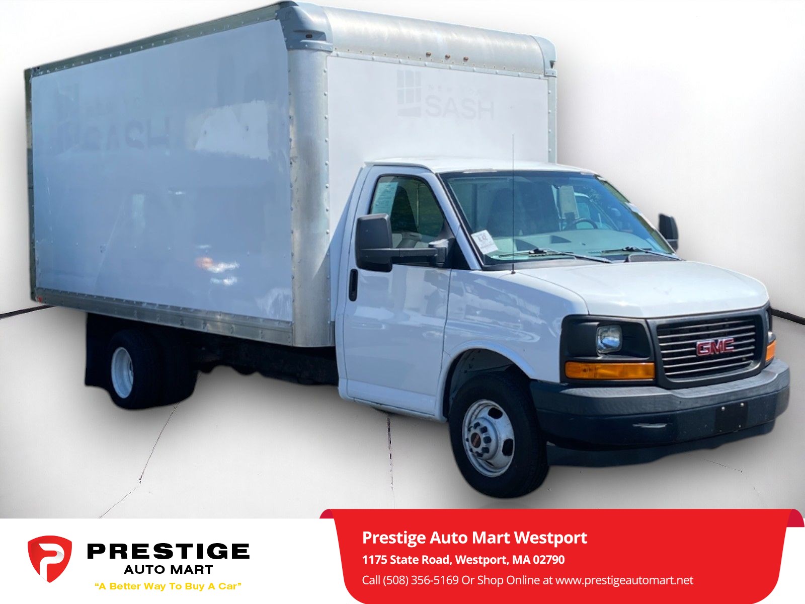 2017 GMC Savana Cutaway Work Van's photo