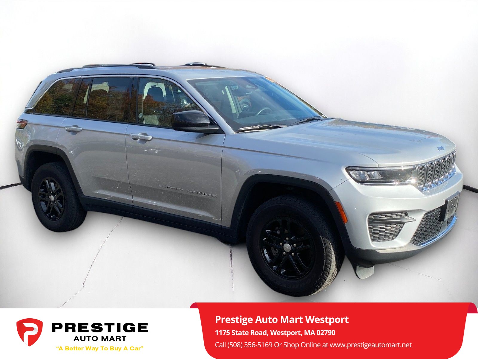 2024 Jeep Grand Cherokee Laredo's photo