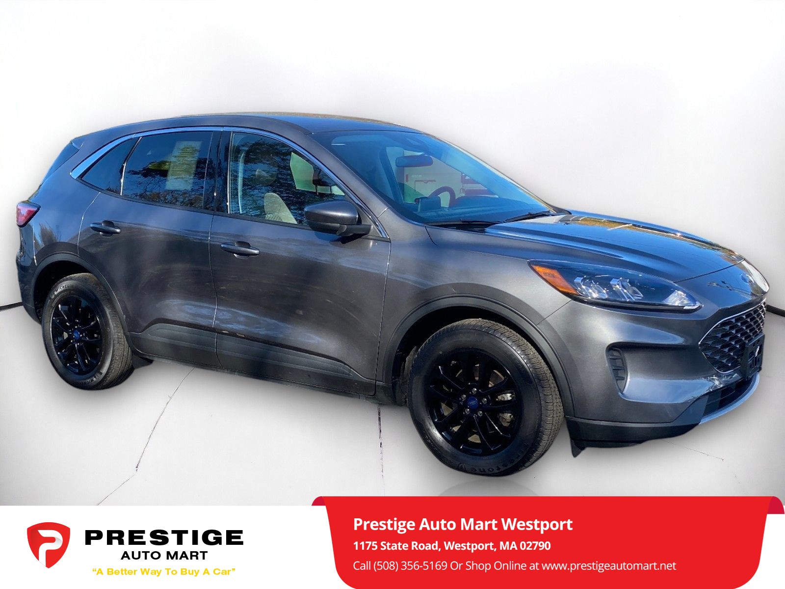 2021 Ford Escape SE's photo